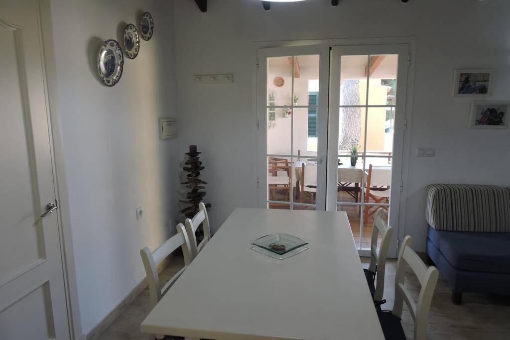 Chalet Cerca De La Playa Cala'N Bosch  Extérieur photo